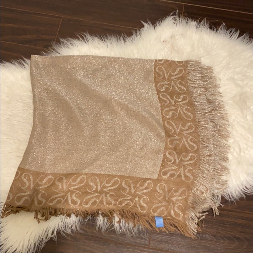 Womens scarf
